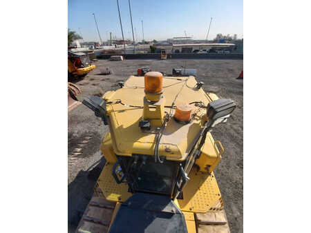Buldożery 2023 Komatsu D155A-6R (4 pieces available - Abu Dhabi) (18)