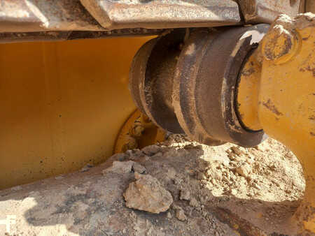 Buldożery 2023 Komatsu D155A-6R (4 pieces available - Abu Dhabi) (24)