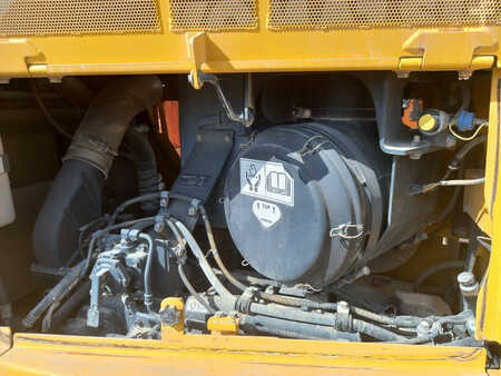 Buldożery 2024 Komatsu D155A-6R (17)