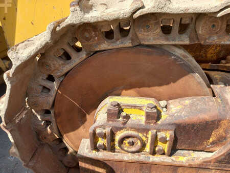 Buldożery 2024 Komatsu D155A-6R (4 pieces available - Abu Dhabi) (19)