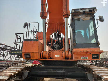 Beltegraver 2018 Hitachi EX1200-6 28m (Abu Dhabi) (5)