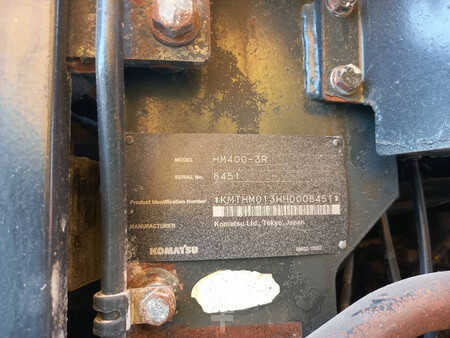 Tombereau articulé 2017 Komatsu HM400-3R (4pcs available in Abu Dhabi) (13)