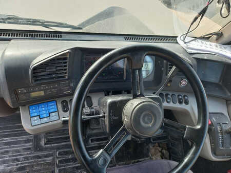 Tombereau articulé 2017 Komatsu HM400-3R (4pcs available in Abu Dhabi) (23)