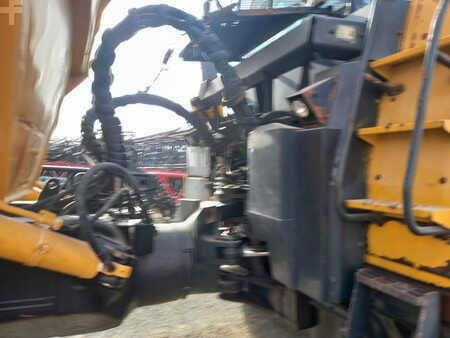 Tombereau articulé 2017 Komatsu HM400-3R (4 pcs available in Abu Dhabi) (15)