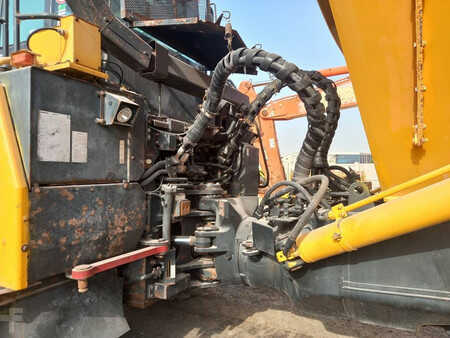 Tombereau articulé 2017 Komatsu HM400-3R (4 pcs available in Abu Dhabi) (17)