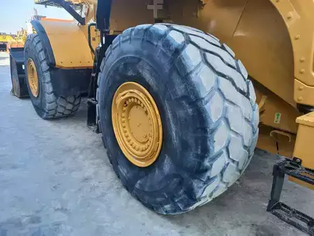 Kerekes rakodó 2022 Caterpillar 980 (Abu Dhabi) (12)