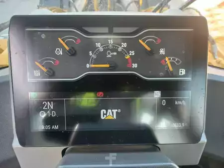 Kerekes rakodó 2022 Caterpillar 980 (Abu Dhabi) (22)