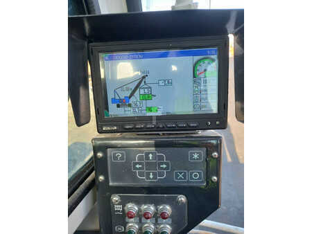 Autogru 2011 Hitachi Sumitomo SCX1500-2 (Abu Dhabi) (15)