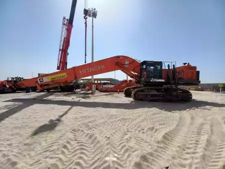 Pelles sur chenilles 2021 Hitachi EX1200-7 Longreach 28m (Saudi Arabia) (1)