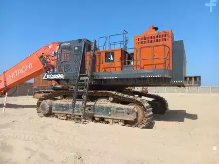 Pelles sur chenilles 2021 Hitachi EX1200-7 Longreach 28m (Saudi Arabia) (24)