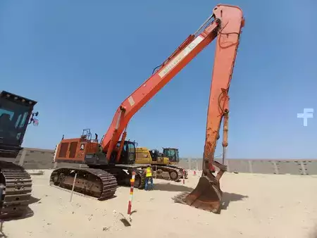 Pelles sur chenilles 2019 Hitachi ZX 870 LC H-5G (Saudi Arabia) (3)