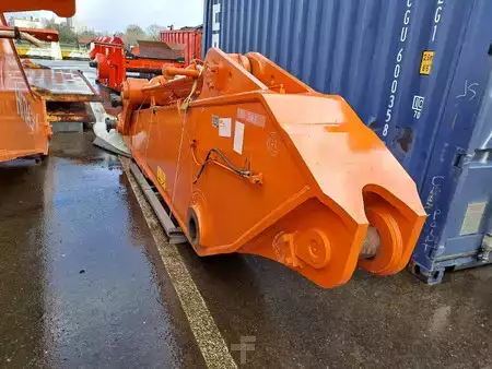 Beltegraver 2025 Hitachi ZX890LCR-7 (21)