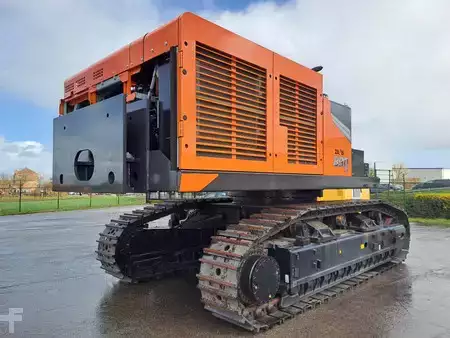 Beltegraver 2025 Hitachi ZX890LCR-7 (4)