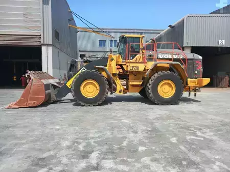 Wielladers 2018 Volvo L350H (EXW - Abu Dhabi) (5)