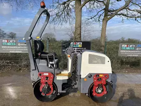 Tandemwalsen 2022 Dynapac CC800 Roller (4)