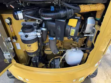 Mobilní bagry 2021 Caterpillar 301.6 Excavator (8)