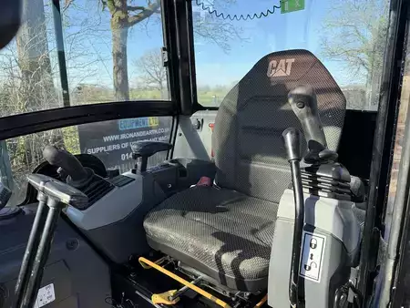 Mobilní bagry 2021 Caterpillar 301.6 Excavator (9)