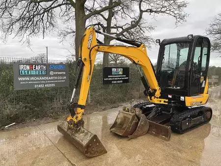 Wheel Excavators 2021 JCB 8026 CTS Excavator (2)