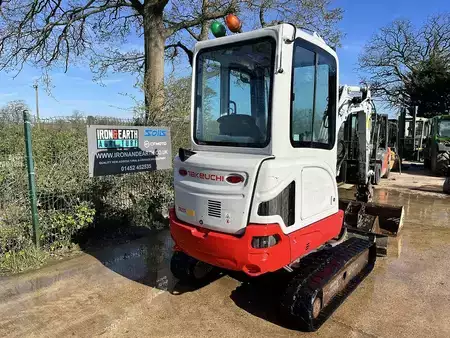 Mobil grävmaskin 2020 Takeuchi TB225 Excavator (6)