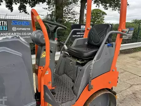 Tandemové válce 2018 Hamm HD8 VV Roller (9)