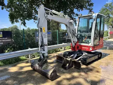 Mobilní bagry 2017 Takeuchi TB230 Excavator (12)