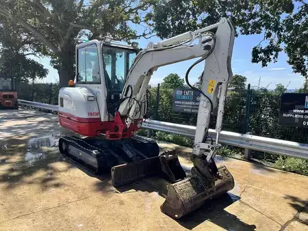 Mobilní bagry 2017 Takeuchi TB230 Excavator (15)
