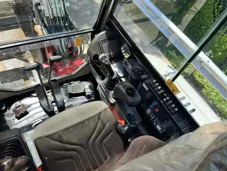 Mobilní bagry 2017 Takeuchi TB230 Excavator (20)
