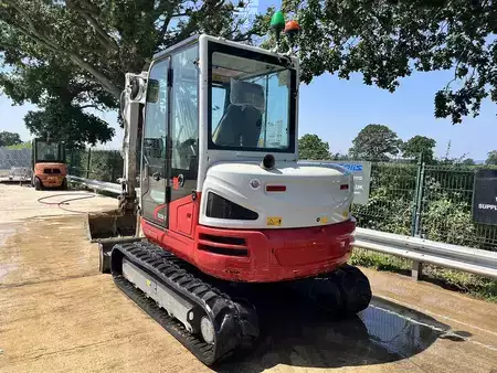 Mobil grävmaskin 2021 Takeuchi TB250-2 Excavator (3)