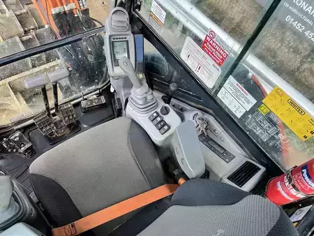 Excavadoras de ruedas 2023 Hitachi ZX33U-6 CLR Excavator (10)