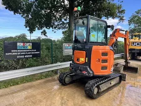 Excavadoras de ruedas 2023 Hitachi ZX33U-6 CLR Excavator (6)