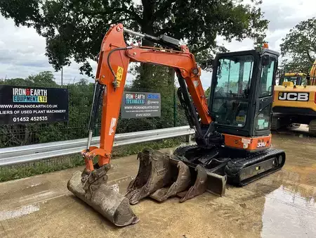 Excavadoras de ruedas 2023 Hitachi ZX33U-6 CLR Excavator (2)