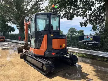 Excavadoras de ruedas 2023 Hitachi ZX48U-6 CLR Excavator (3)