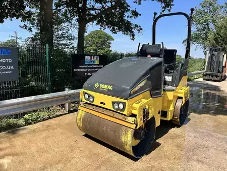 Rolos em tandem 2020 BOMAG BW120 AD-5 Roller (2)