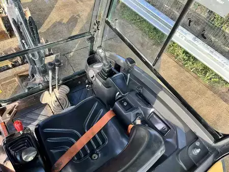 Kerekes kotrógép 2021 Volvo EC18E Excavator (10)