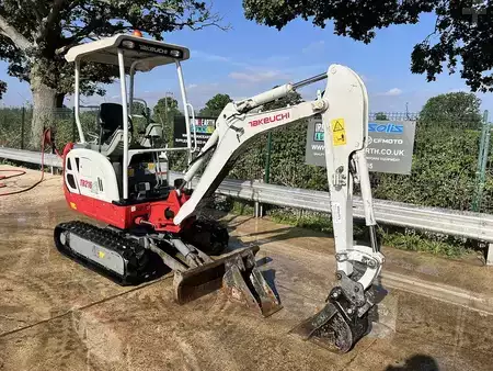 Kerekes kotrógép 2022 Takeuchi TB216 Excavator (5)