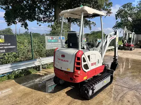 Kerekes kotrógép 2022 Takeuchi TB216 Excavator (6)