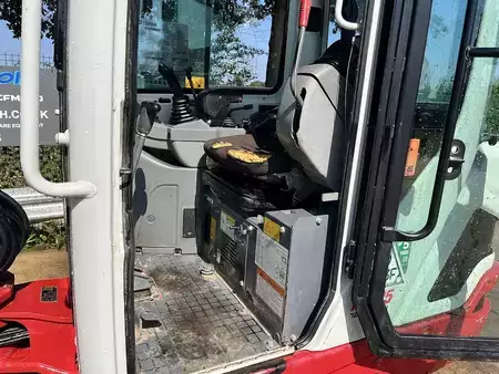 Kerekes kotrógép 2022 Takeuchi TB225 Excavator (9)