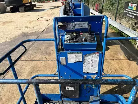 Övrigt 2001 [div] Z-34/22N Articulated Boom Lift (9)