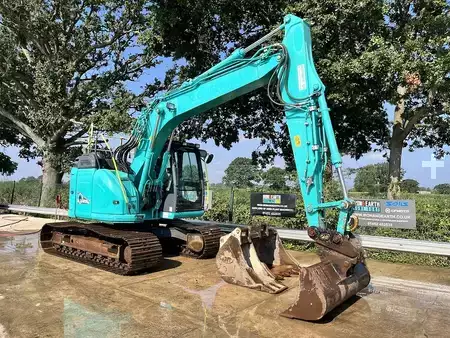 Koparki kołowe 2018 Kobelco SK140SRLC-5  Excavator (5)