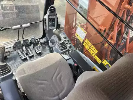 Mobilbagger 2016 Hitachi ZX130LCN-5B Excavator (10)