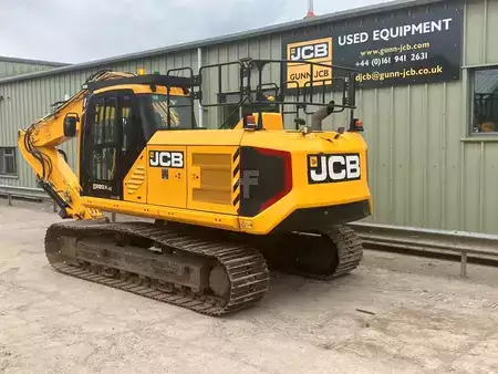 Bæltegraver 2024 JCB 220X (4)