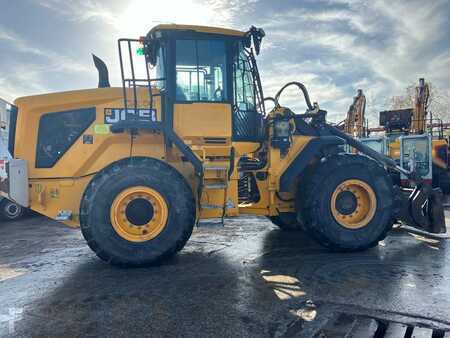 JCB 437 HT Wastemaster High Lift