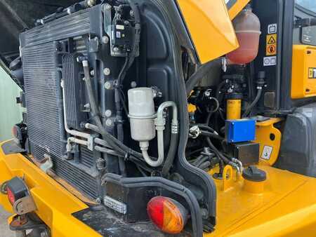 Caricatrici 2021 JCB TM320 (13)