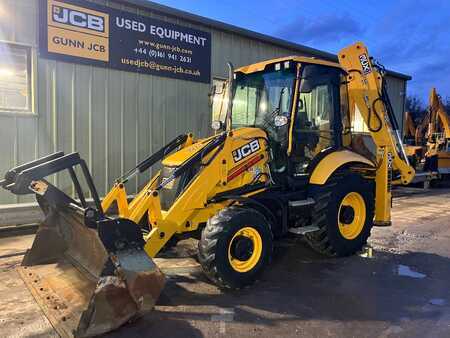 Rigid Backhoe Loader 2021 JCB 3CX (1)