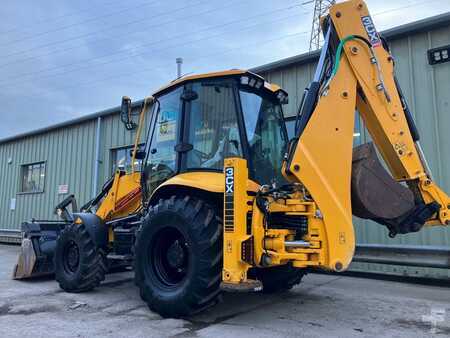 Rigid Backhoe Loader 2022 JCB 3CX (2)