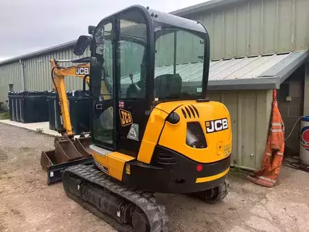 Minibagry 2023 JCB 8026 (3)