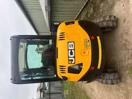 Minibagry 2023 JCB 8026 (4)
