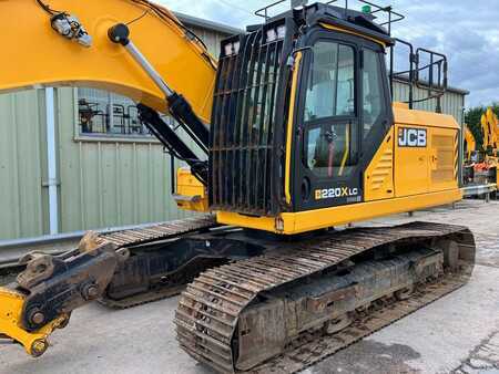 JCB 220X