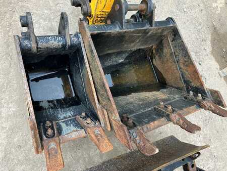 Mini pelle 2021 JCB MICRO 8008 (7)