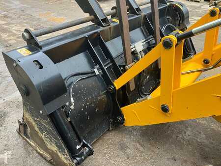 Rigid Backhoe Loader 2022 JCB 3CX (10)